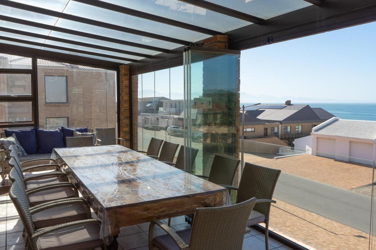 Bob Bouwer Sea View Apartment Bayview Luaran gambar